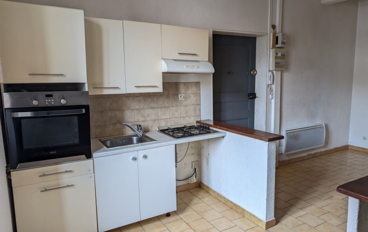 3 Pièces L'ARBRESLE (69210)  52 m2 122 000 € 