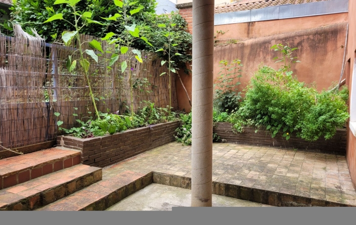 2 Pièces L'ARBRESLE (69210)  54 m2 150 000 € 