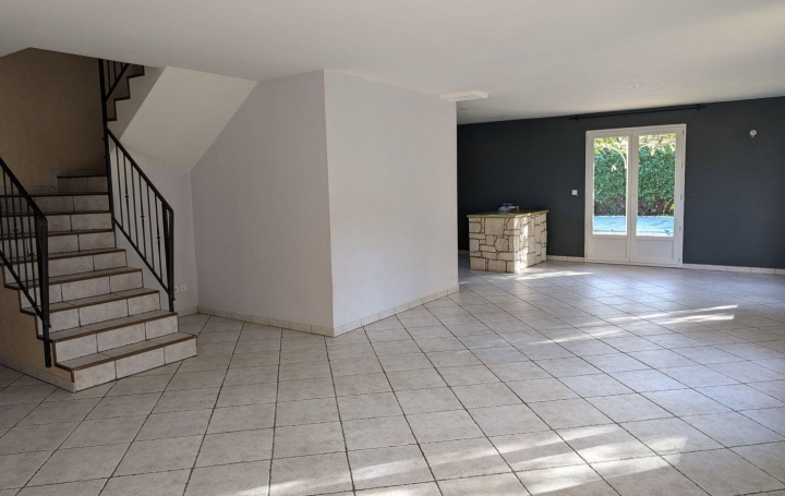 Maison SAINT-PIERRE-LA-PALUD (69210)  142 m2 490 000 € 