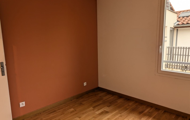 3 Pièces FLEURIEUX-SUR-L'ARBRESLE (69210)  77 m2 305 000 € 