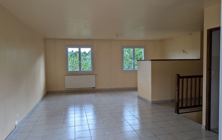 Maison SAINT-PIERRE-LA-PALUD (69210)  105 m2 259 000 € 