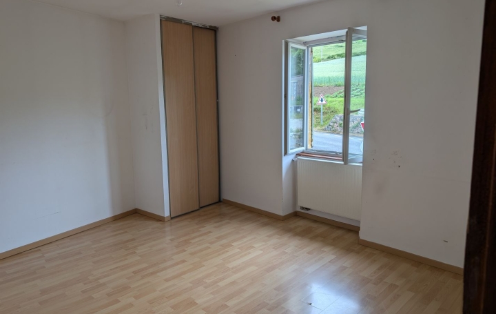 Maison SAINT-PIERRE-LA-PALUD (69210)  105 m2 259 000 € 