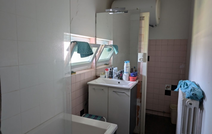 Maison SAVIGNY (69210)  138 m2 260 000 € 