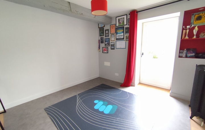 Maison SOURCIEUX-LES-MINES (69210)  120 m2 395 000 € 