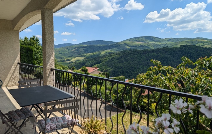 Maison BRUSSIEU (69690)  124 m2 335 000 € 