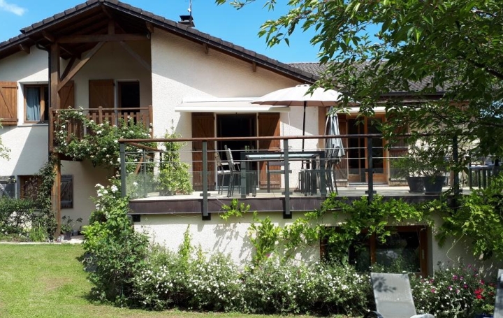 Réseau Immo-diffusion : Maison  VESANCY  170 m2 840 000 € 