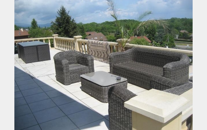 Réseau Immo-diffusion : Villa  GRILLY  165 m2 830 000 € 