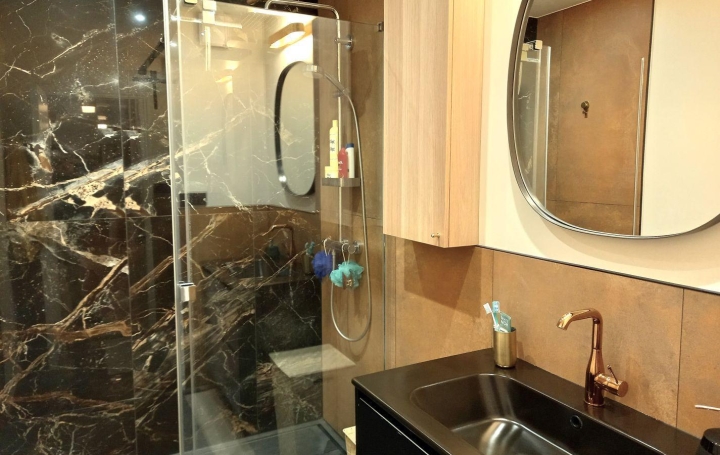 3 Pièces ANNEMASSE (74100)  74 m2 357 000 € 