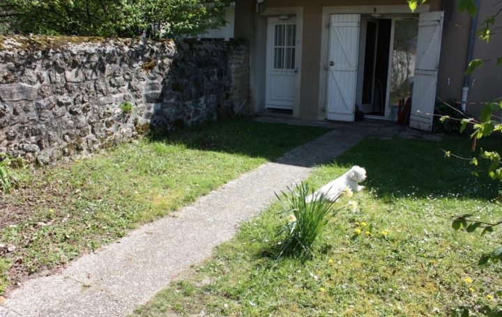 Réseau Immo-diffusion : Studio  BAULNE  23 m2 470 € 