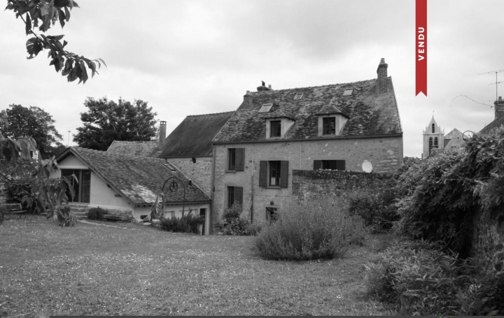 Réseau Immo-diffusion : Maison  PARIS 1er 160 m2 590 000 € 