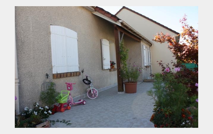 Réseau Immo-diffusion : Maison  ANGERVILLE  100 m2 225 000 € 