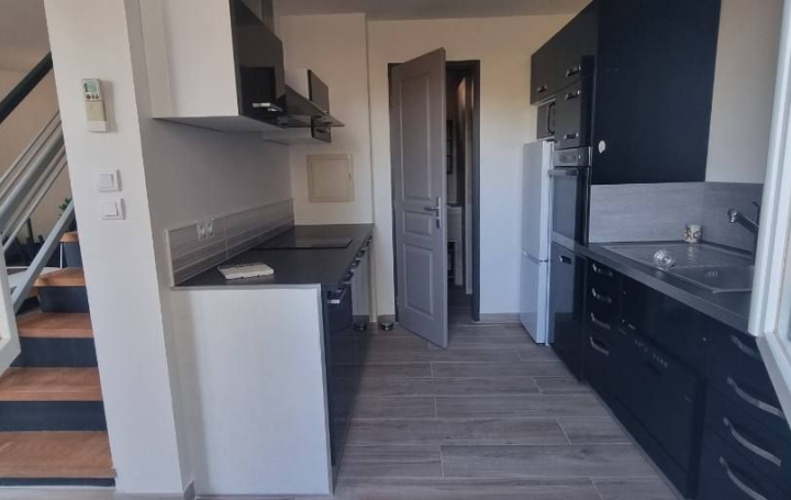 3 Pièces VENTABREN (13122)  60 m2 1 240 € 