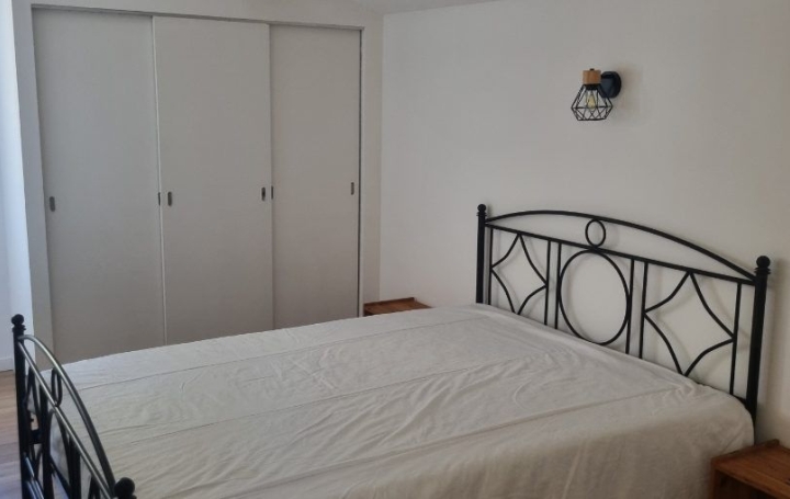 3 Pièces VENTABREN (13122)  60 m2 1 240 € 