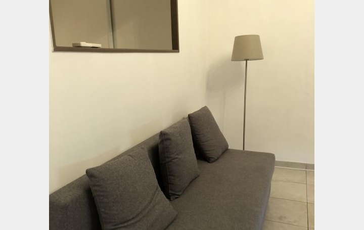 2 Pièces MARSEILLE (13012)  39 m2 605 € 