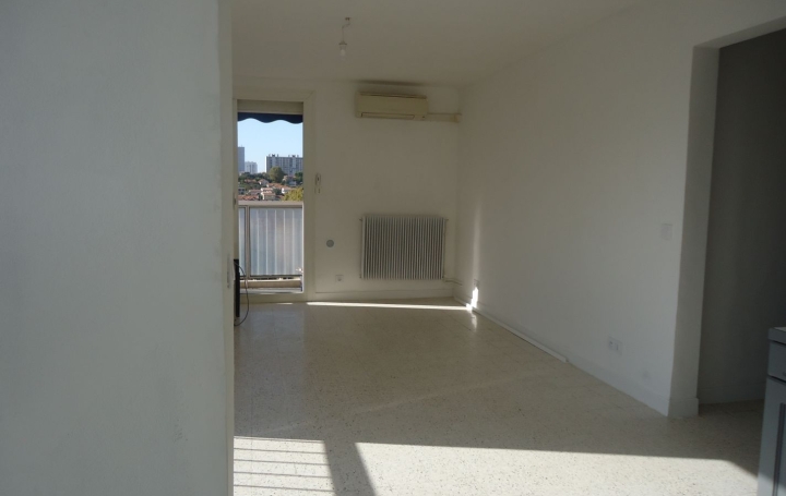 3 Pièces MARSEILLE (13013)  59 m2 950 € 