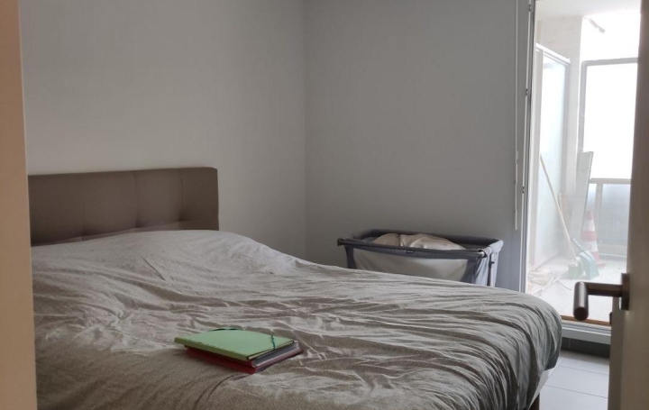 3 Pièces MARSEILLE (13011)  55 m2 1 100 € 