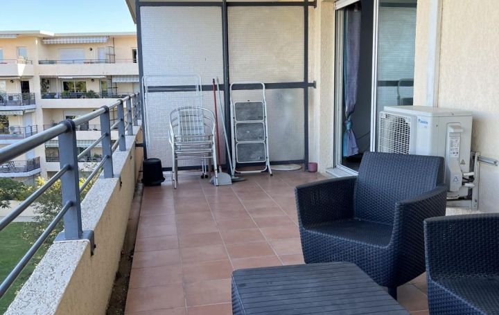 2 Pièces MARSEILLE (13012)  48 m2 880 € 
