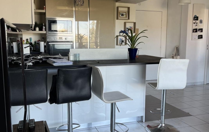 2 Pièces MARSEILLE (13012)  48 m2 880 € 