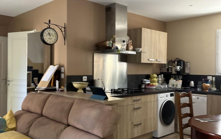 Maison MARSEILLE (13012)  80 m2 1 650 € 