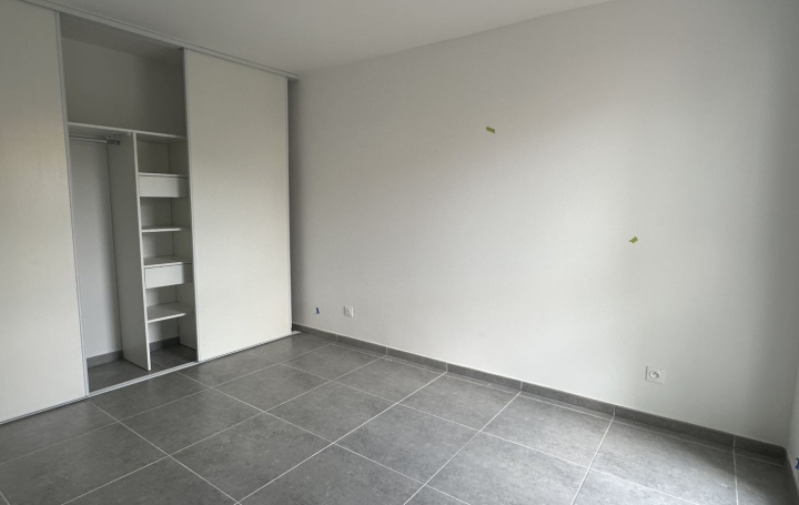 2 Pièces MARSEILLE (13004)  40 m2 800 € 