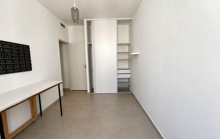3 Pièces MARSEILLE (13012)  61 m2 1 030 € 
