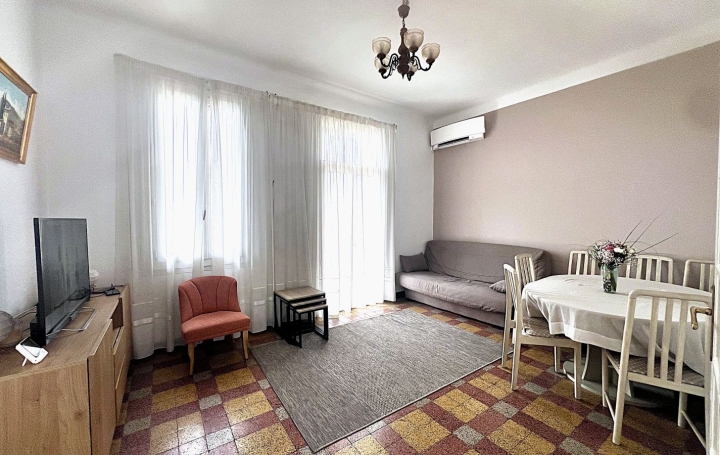 Maison MARSEILLE (13012)  65 m2 1 200 € 