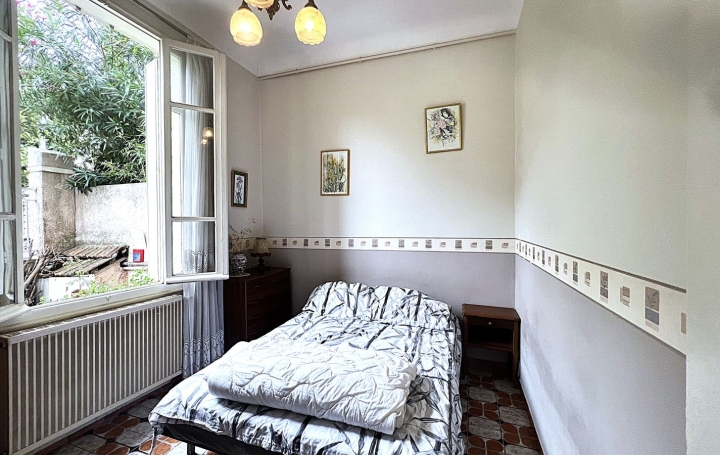 Maison MARSEILLE (13012)  65 m2 1 200 € 