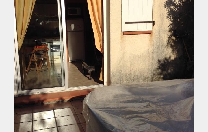 Réseau Immo-diffusion : Appartement P1  SAUSSET-LES-PINS  28 m2 580 € 