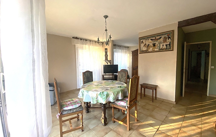 4 Pièces MARSEILLE (13010)  76 m2 155 000 € 