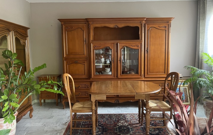 4 Pièces MARSEILLE (13012)  82 m2 250 000 € 