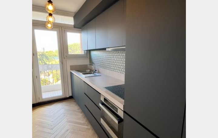 4 Pièces MARSEILLE (13012)  75 m2 212 000 € 