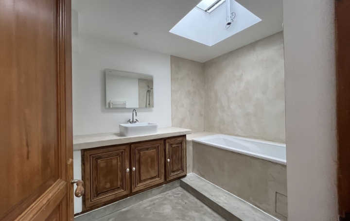 3 Pièces GEMENOS (13420)  84 m2 299 000 € 