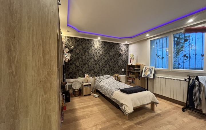 Maison MARSEILLE (13012)  142 m2 720 000 € 