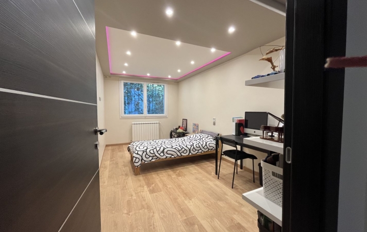 Maison MARSEILLE (13012)  142 m2 720 000 € 