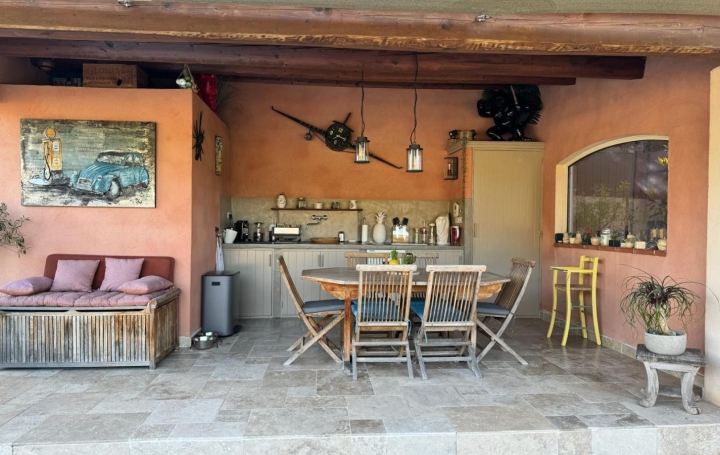 Villa EVENOS (83330)  110 m2 579 900 € 