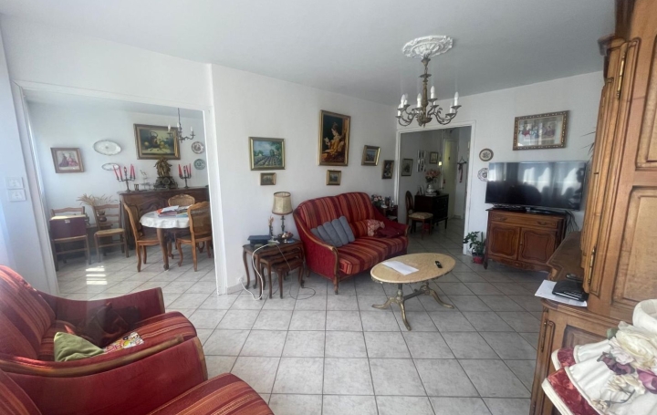 4 Pièces MARSEILLE (13015)  74 m2 139 500 € 