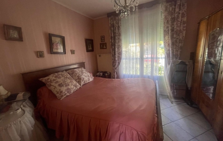 4 Pièces MARSEILLE (13015)  74 m2 139 500 € 