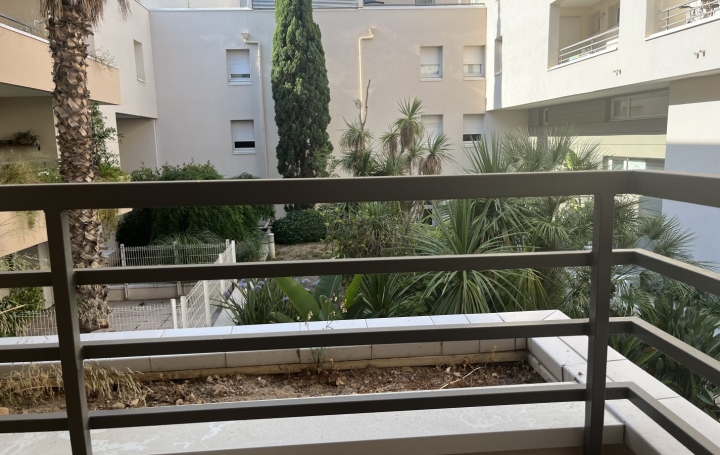 3 Pièces MARSEILLE (13012)  67 m2 330 000 € 