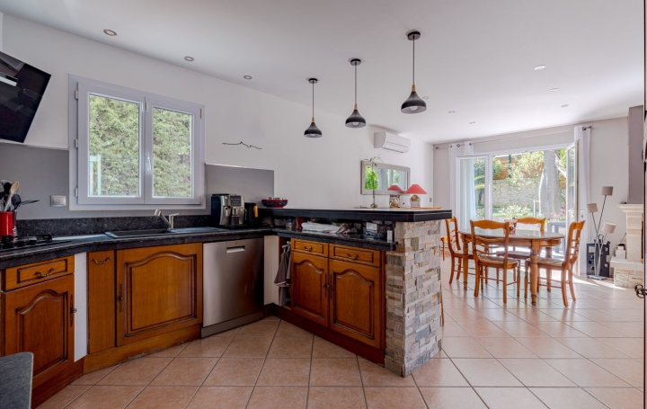 Maison MARSEILLE (13012)  100 m2 525 000 € 
