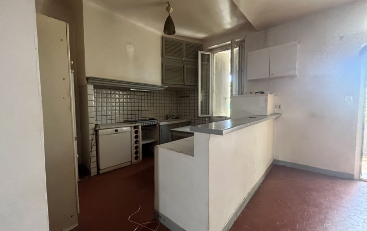 Maison MARSEILLE (13012)  65 m2 365 000 € 