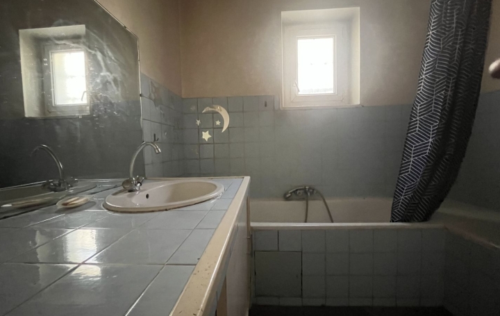 Maison MARSEILLE (13012)  65 m2 365 000 € 
