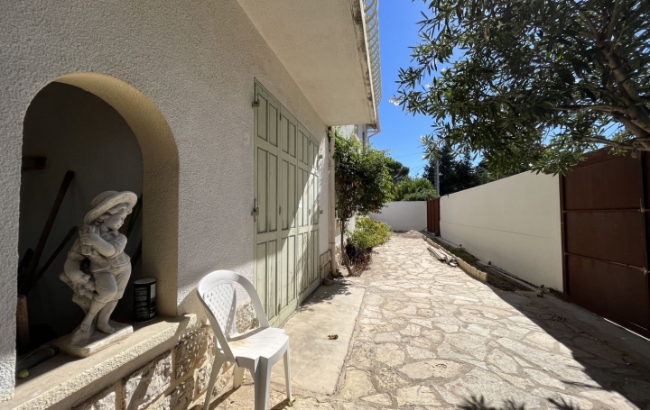 Maison MARSEILLE (13012)  105 m2 680 000 € 