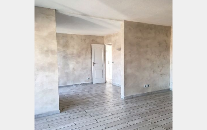 5 Pièces MARSEILLE (13011)  93 m2 299 000 € 