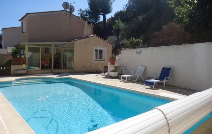 Réseau Immo-diffusion : Maison  ROQUEVAIRE  150 m2 479 000 € 