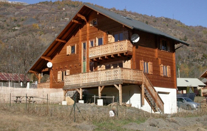 Réseau Immo-diffusion : Maison  BRIANCON  128 m2 170 000 € 