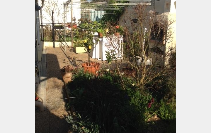 Réseau Immo-diffusion : Maison  LES MILLES  85 m2 305 000 € 