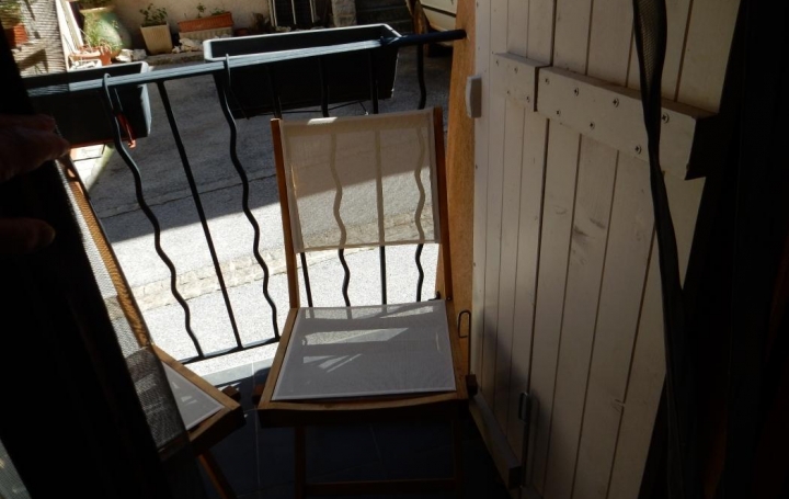 Réseau Immo-diffusion : Maison  VINS-SUR-CARAMY  52 m2 94 500 € 