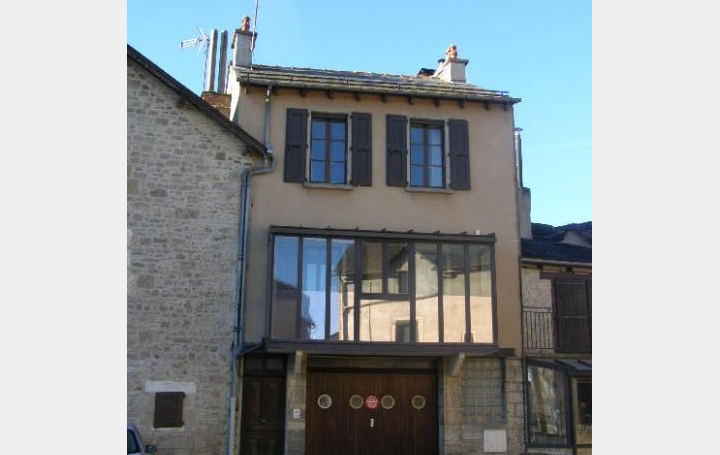 Réseau Immo-diffusion : Maison de village  LAPANOUSE  140 m2 80 000 € 