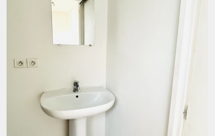 2 Pièces ARMENTIERES (59280)  31 m2 495 € 