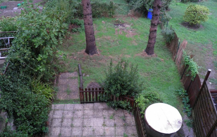 Réseau Immo-diffusion : Maison  PAYRIN-AUGMONTEL  102 m2 78 000 € 